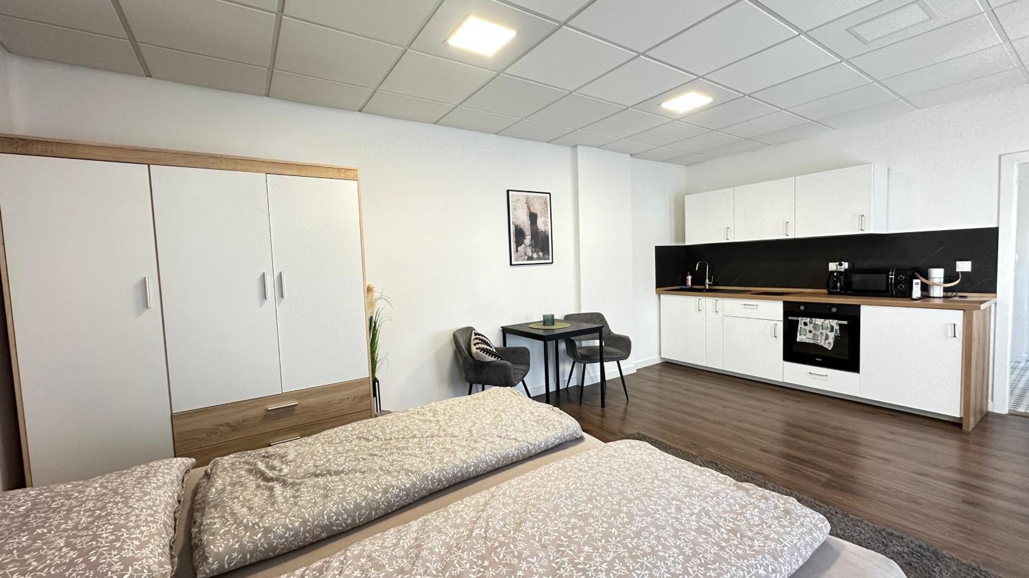 Apartman Vita Lite เตร็นชีน ภายนอก รูปภาพ